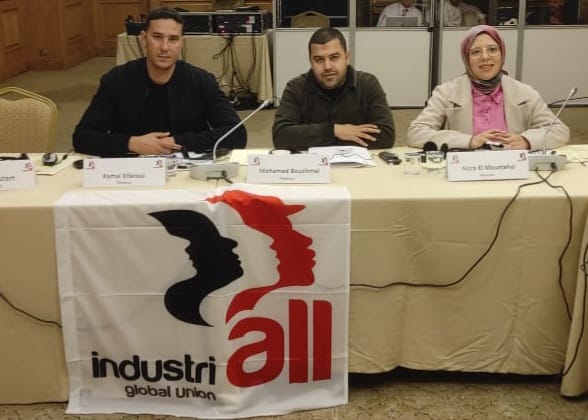 المكتب النقابي لمصنع رونو يشارك في إجتماع الشبكة النقابية الإقليمية للسيارات والطائرات بتركيا